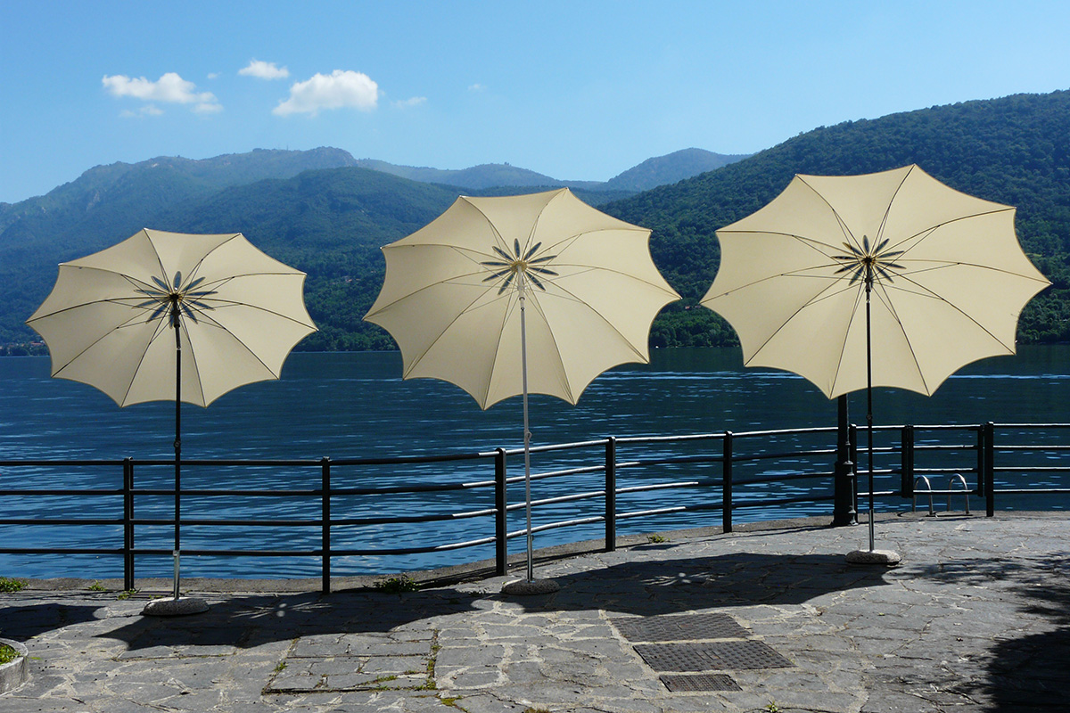 maffei-bea-ombra-architettonica-per-dehors-con-telaio-in-acciaio image 3